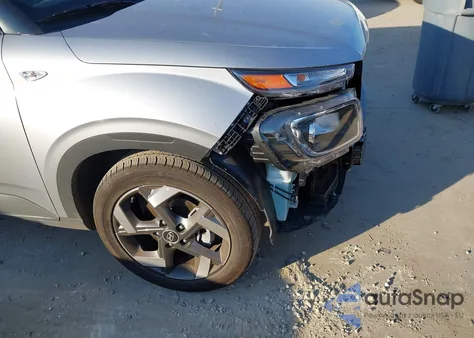 2025 Hyundai Venue Sel from USA, damaged, VIN KMHRC8A36SU405843